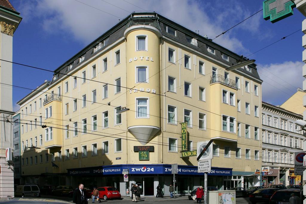 فيينا Florum Hotel المظهر الخارجي الصورة